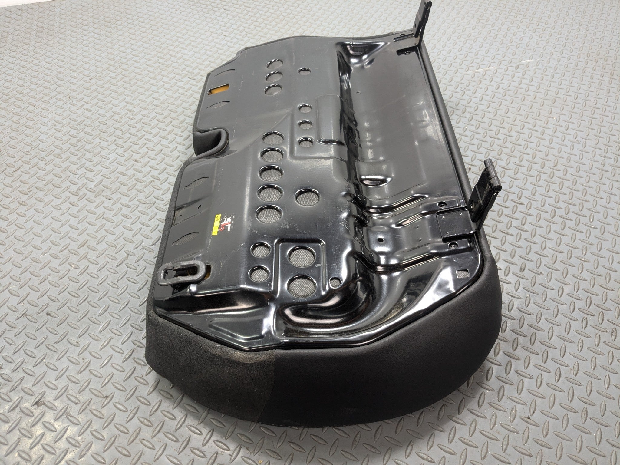 2008 - 2015 LAND ROVER LR2 OEM SEAT CUSHION LEATHER REAR LOWER LEFT DRIVER SIDE