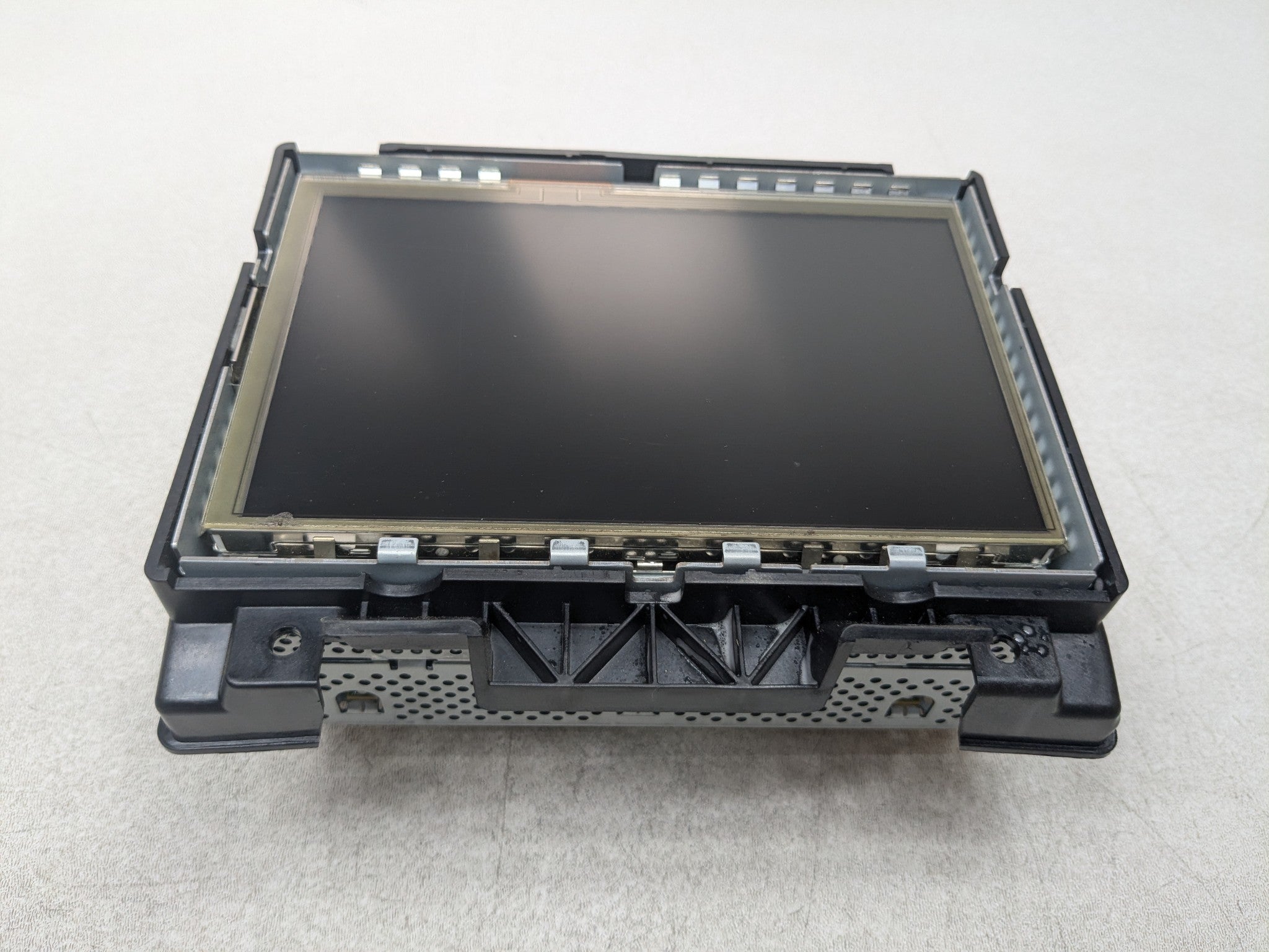 2008 - 2015 LAND ROVER LR2 OEM INFORMATION NAVIGATION GPS DISPLAY SCREEN MONITOR