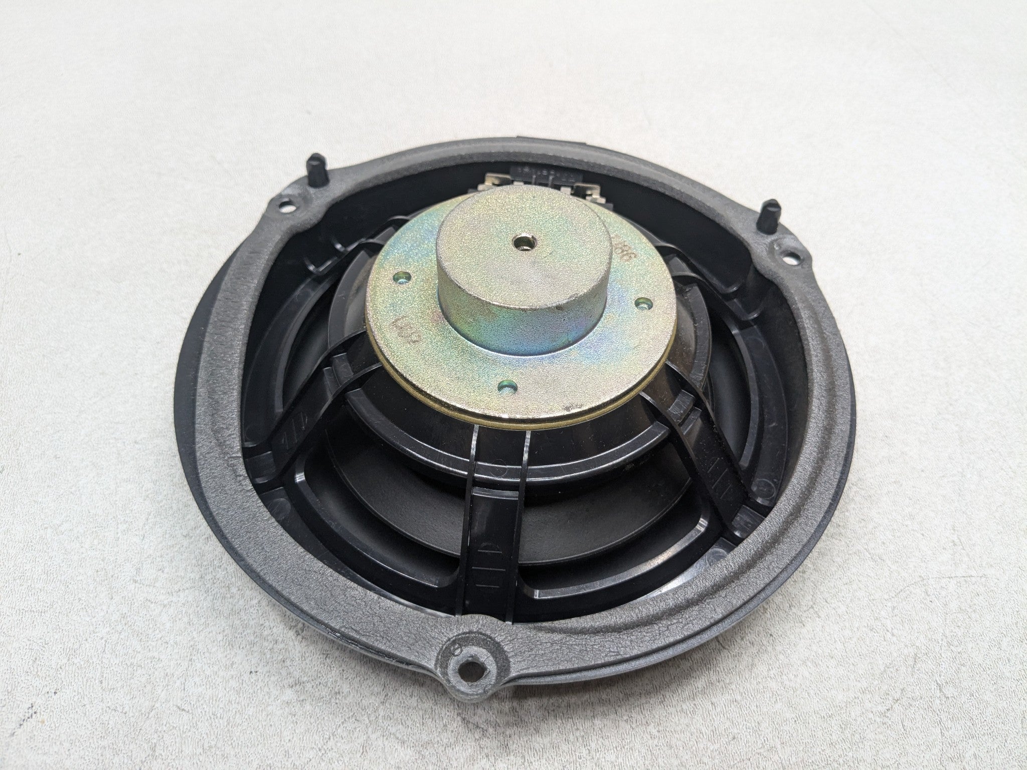 2008 - 2015 LAND ROVER LR2 OEM DOOR SPEAKER SET AUDIO SOUND SYSTEM ASSEMBLY