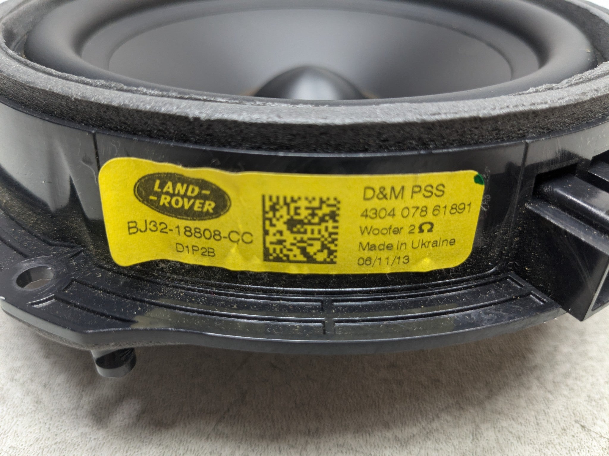 2008 - 2015 LAND ROVER LR2 OEM DOOR SPEAKER SET AUDIO SOUND SYSTEM ASSEMBLY