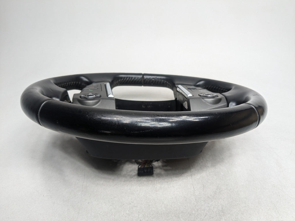 08 - 15 LAND ROVER LR2 OEM STEERING WHEEL WITH MULTIFUNCTIONAL CONTROL SWITCH