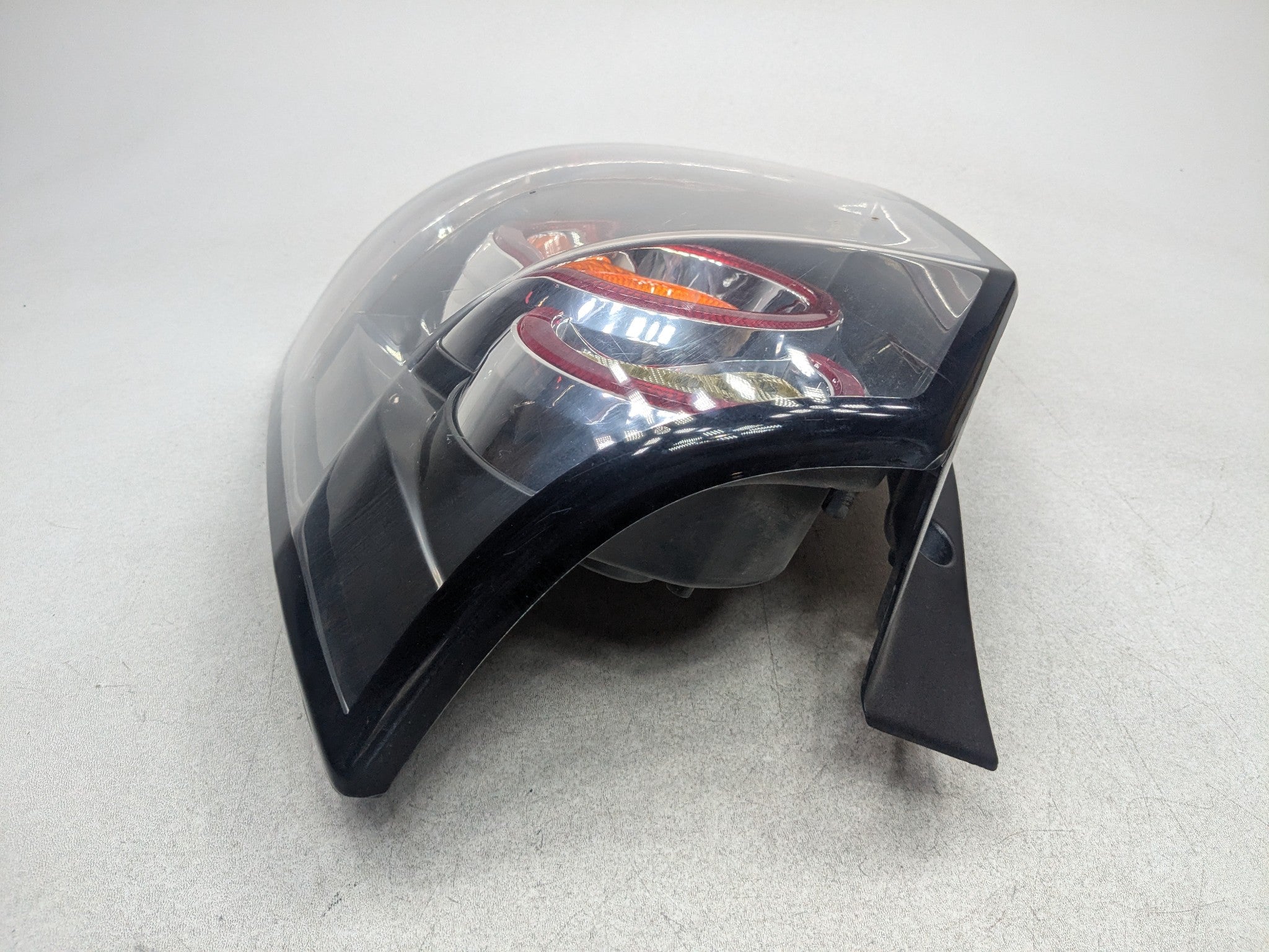 2008 - 2015 LAND ROVER LR2 OEM LED TAIL LIGHT LAMP ASSEMBLY RIGHT PASSENGER SIDE