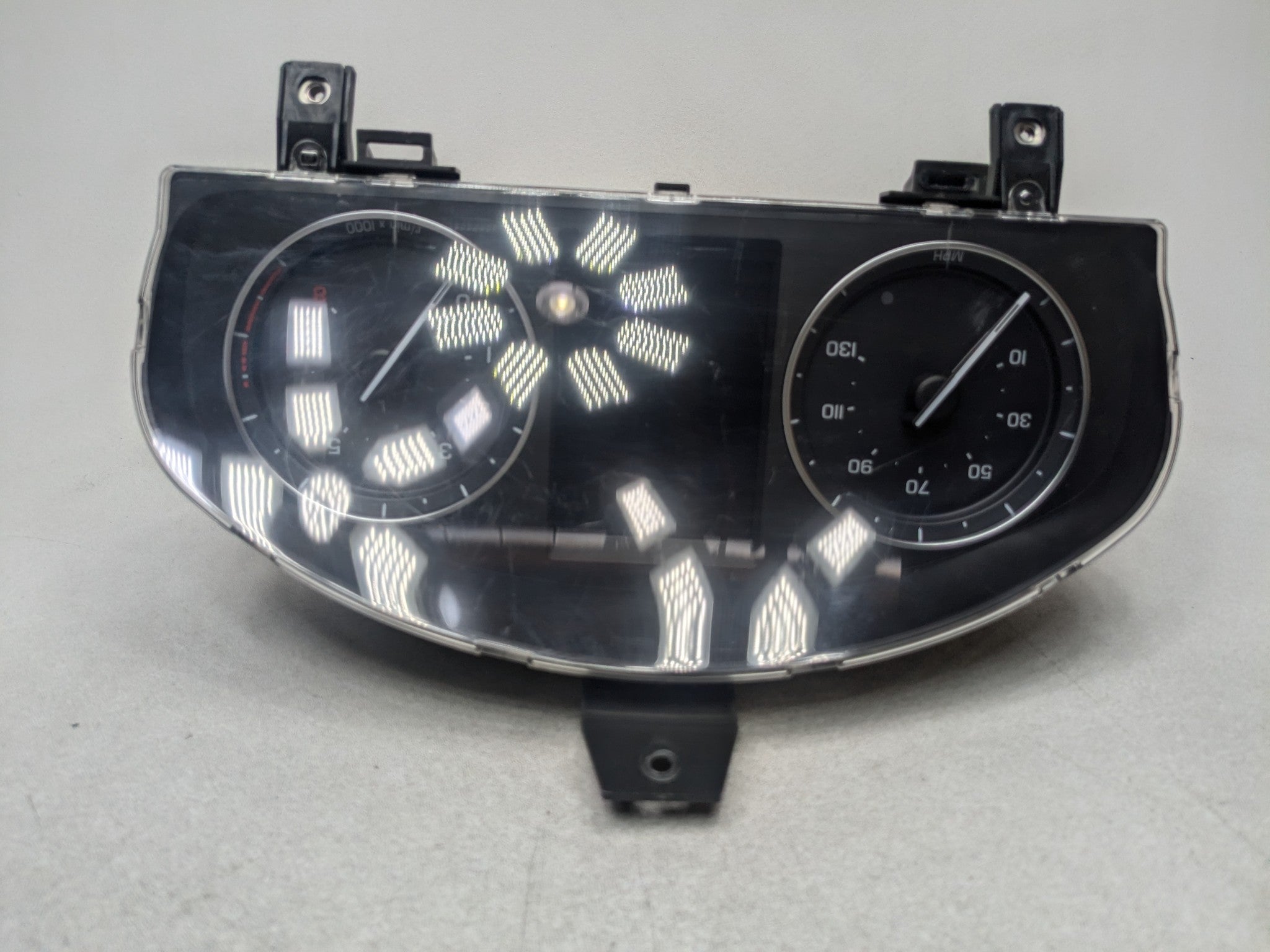 2008 - 2015 LAND ROVER LR2 OEM SPEEDOMETER DASH PANEL INSTRUMENT CLUSTER GAUGES