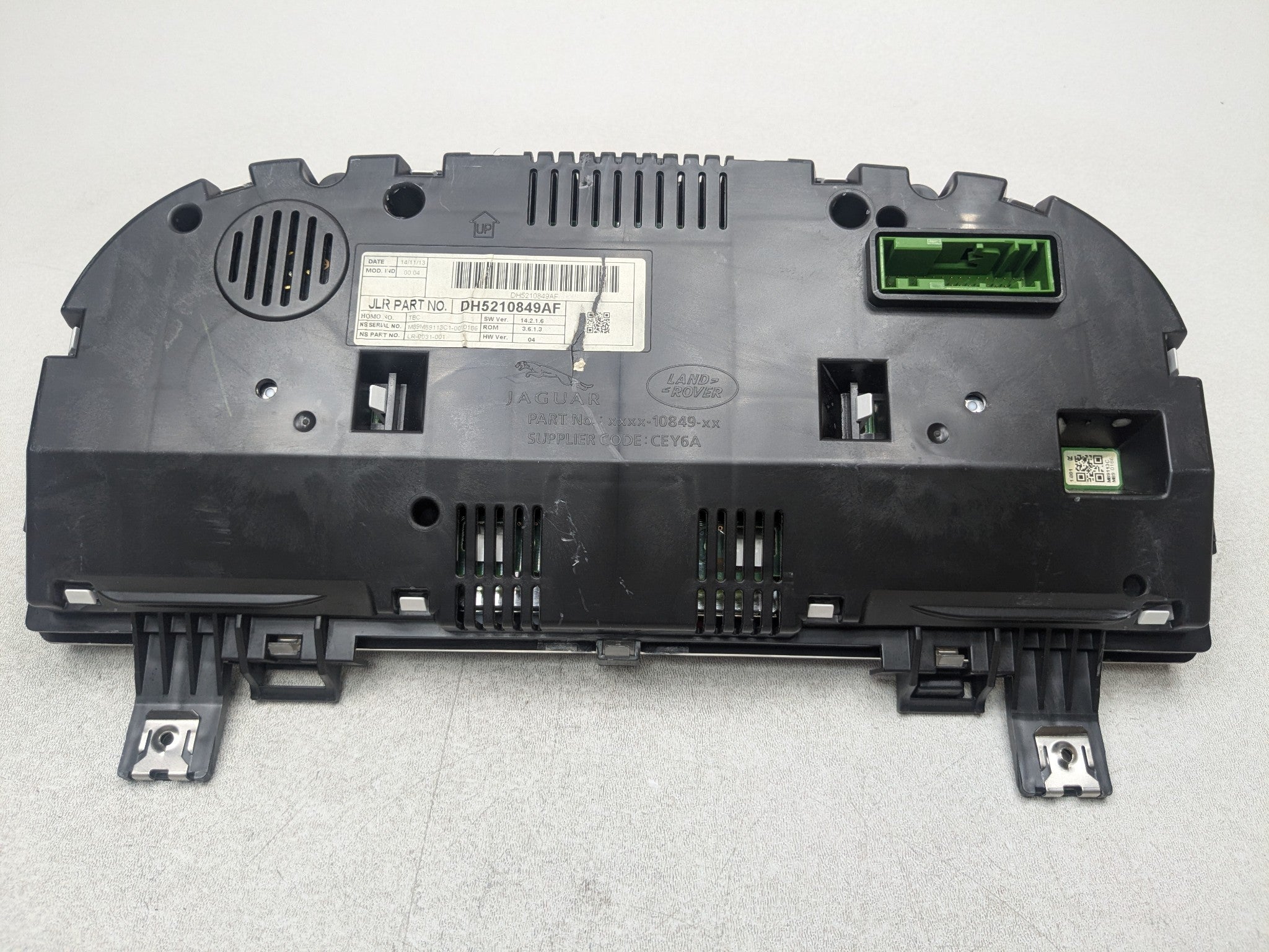 2008 - 2015 LAND ROVER LR2 OEM SPEEDOMETER DASH PANEL INSTRUMENT CLUSTER GAUGES