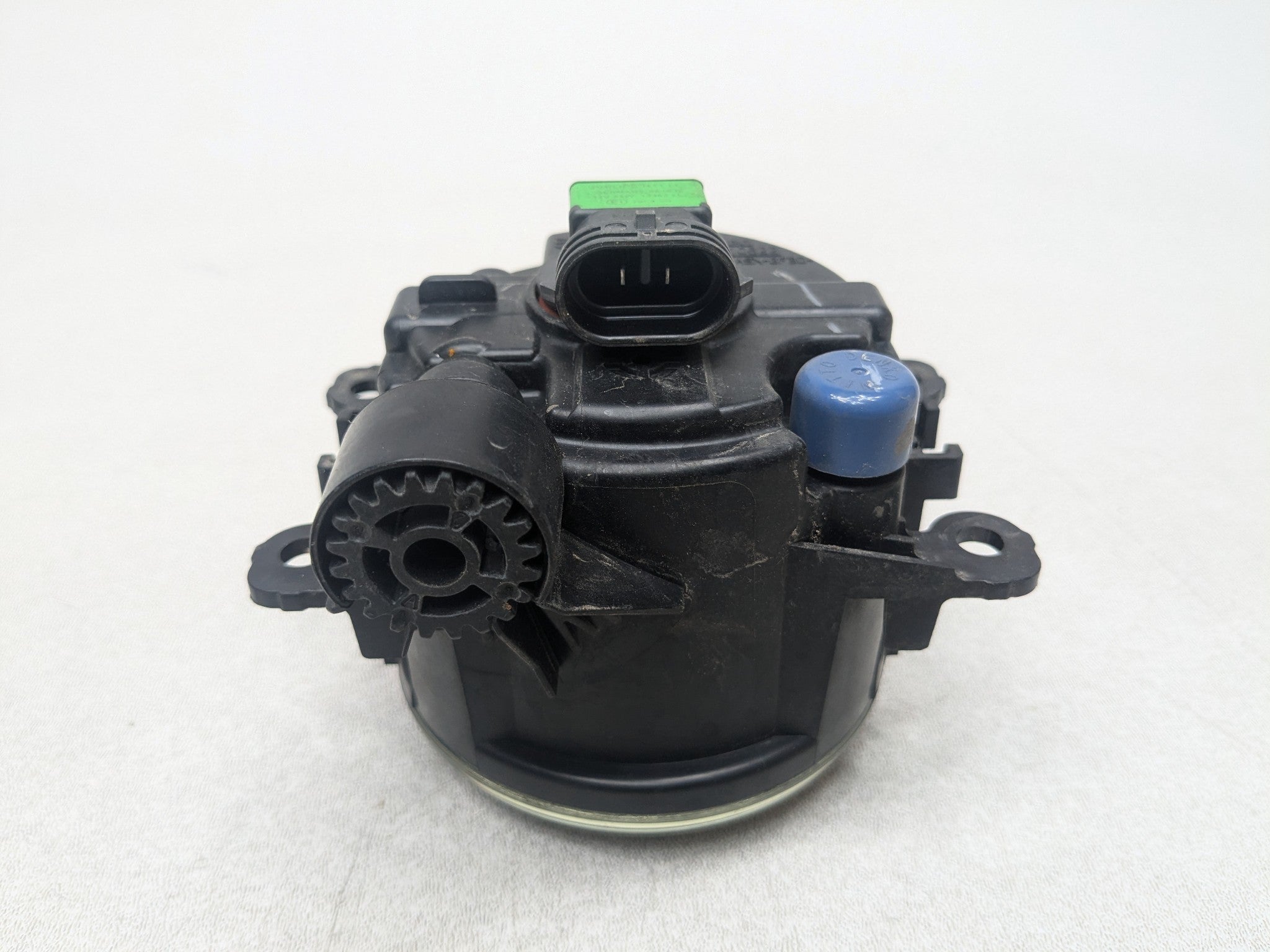 2008 - 2015 LAND ROVER LR2 OEM FOG LIGHT BUMPER MOUNTED FRONT LEFT DRIVER SIDE