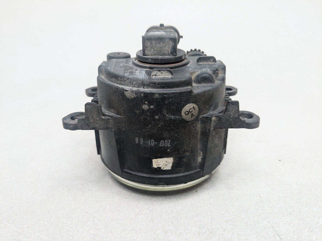 08 - 15 LAND ROVER LR2 OEM FOG LIGHT BUMPER MOUNTED FRONT RIGHT PASSENGER SIDE