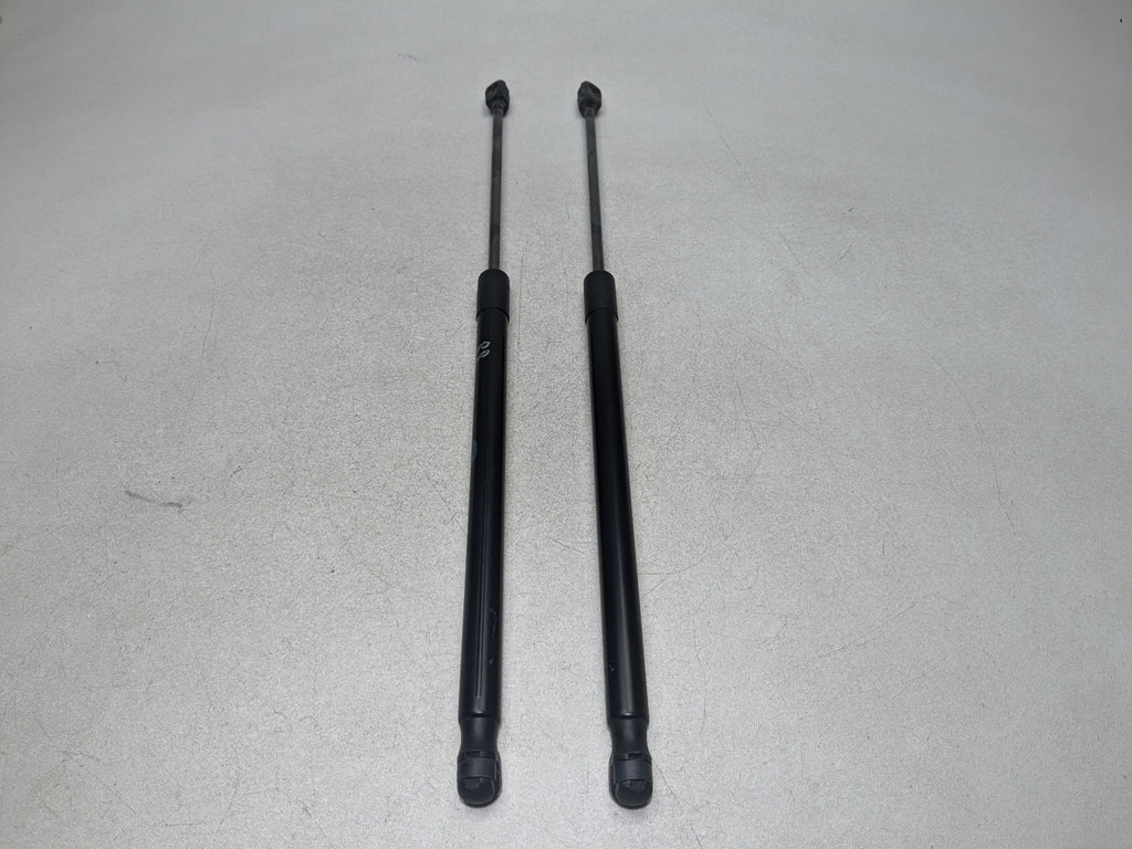 2008 - 2015 LAND ROVER LR2 OEM HATCH SUPPORT SHOCK STRUT SET REAR LEFT AND RIGHT