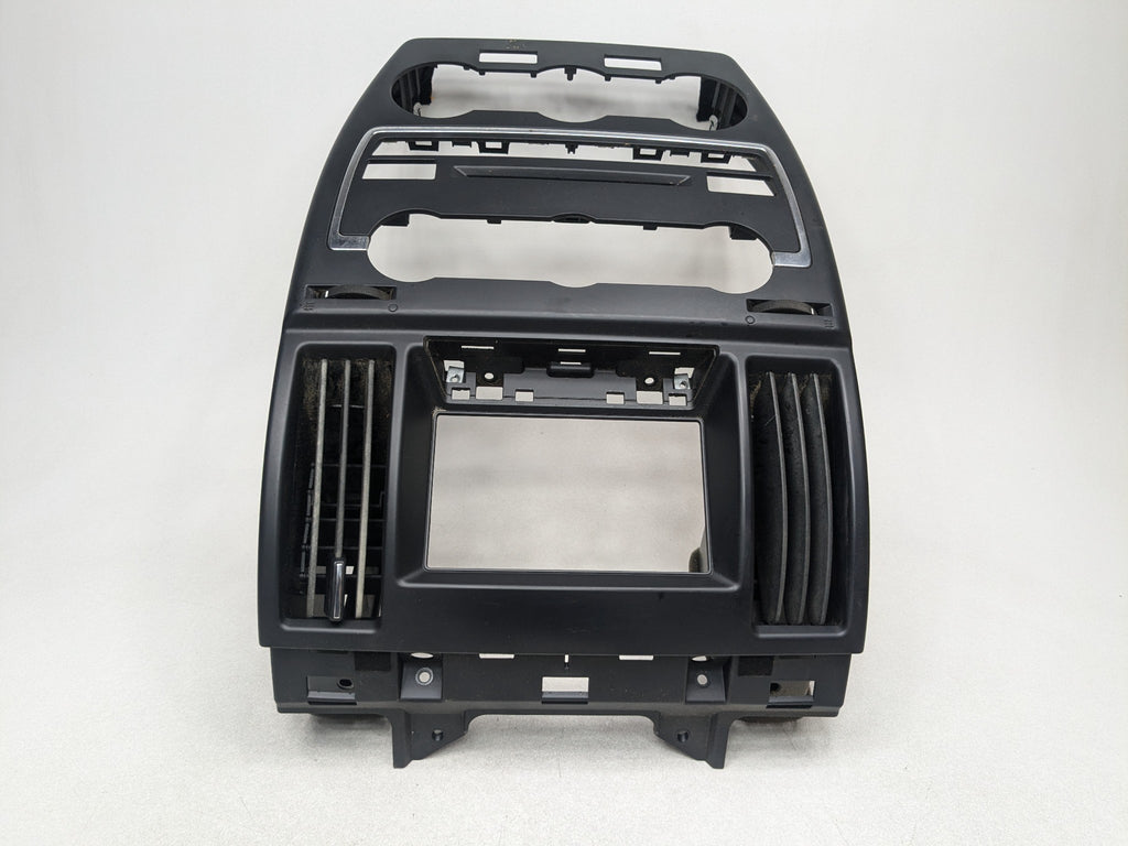08 - 15 LAND ROVER LR2 OEM AC VENT CLIMATE CONTROL TRIM PANEL FRONT CENTER DASH