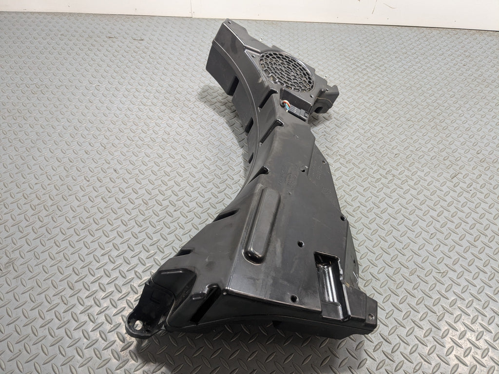 2008 - 2015 LAND ROVER LR2 OEM AUDIO SOUND SUBWOOFER SPEAKER BOX REAR SIDE
