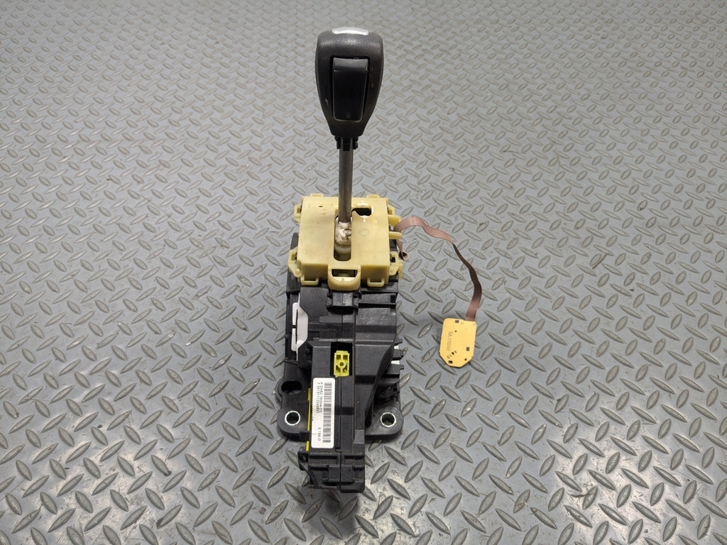 08 - 15 LAND ROVER LR2 OEM FLOOR SHIFTER AUTOMATIC TRANSMISSION GEAR SELECTOR