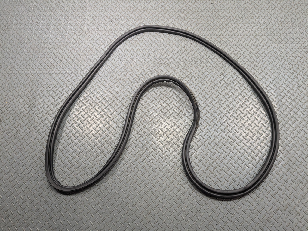 2008 - 2015 LAND ROVER LR2 OEM DOOR SEAL WEATHER STRIPPING RUBBER REAR TRUNK