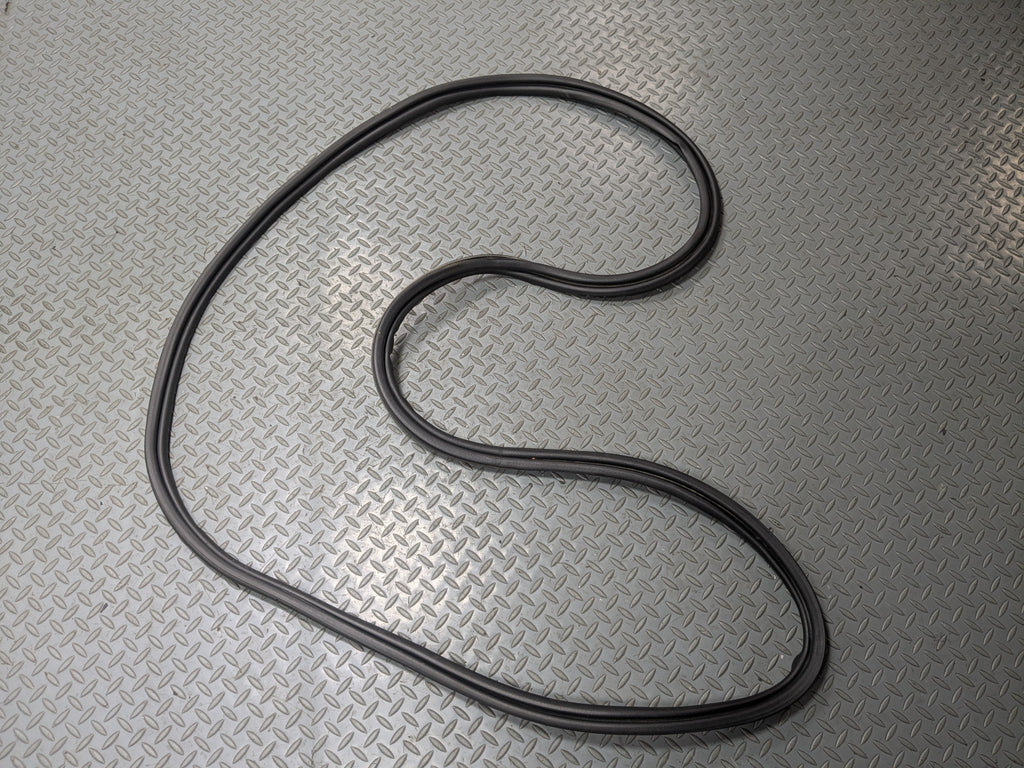 2008 - 2015 LAND ROVER LR2 OEM DOOR SEAL WEATHER STRIPPING RUBBER REAR TRUNK