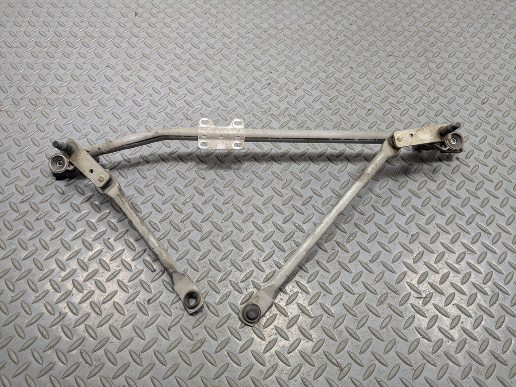 2008 - 2015 LAND ROVER LR2 OEM WINDSHIELD WIPER TRANSMISSION LINKAGE ASSEMBLY