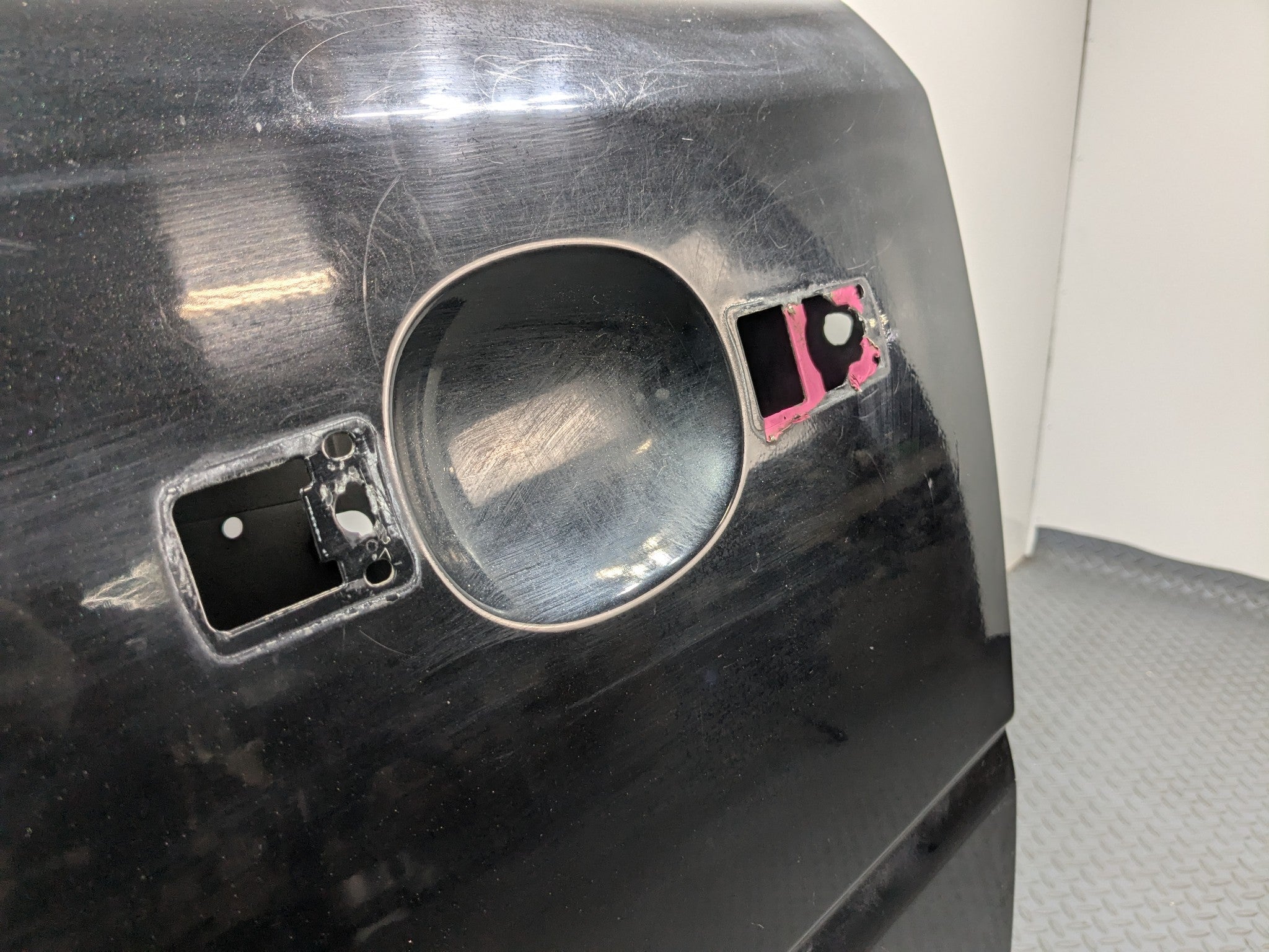 08 - 15 LAND ROVER LR2 OEM DOOR SHELL PANEL SANTORINI BLACK METALLIC FRONT LEFT