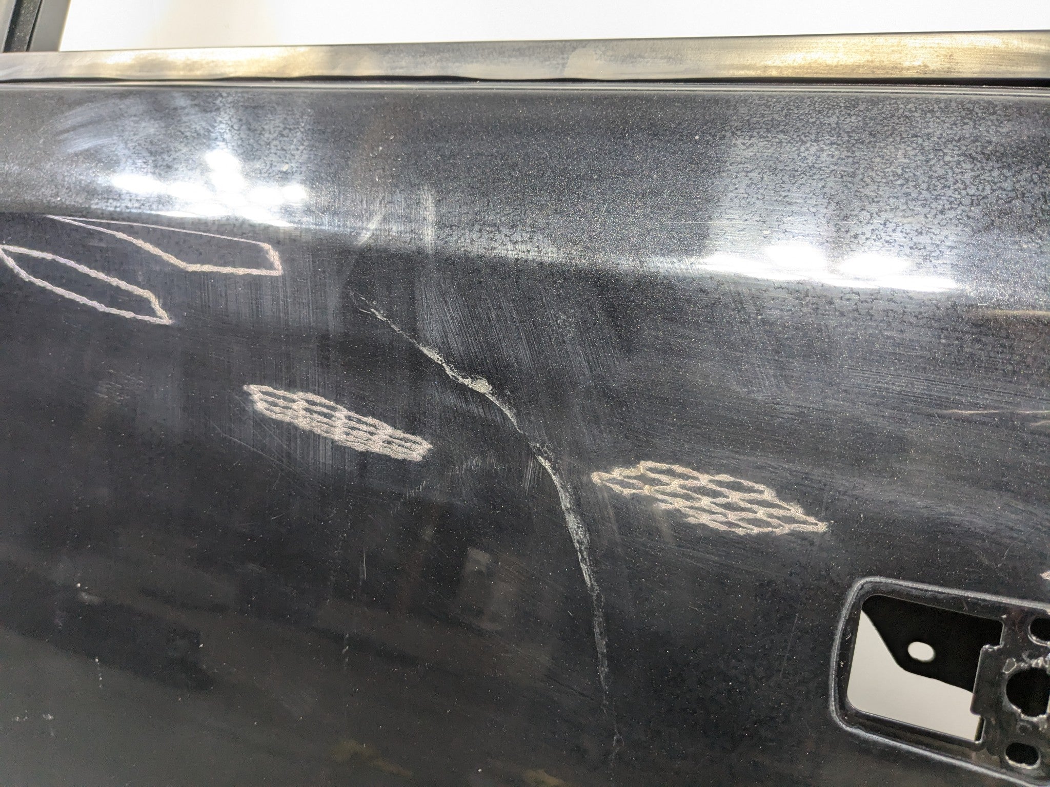 08 - 15 LAND ROVER LR2 OEM DOOR SHELL PANEL SANTORINI BLACK METALLIC REAR LEFT