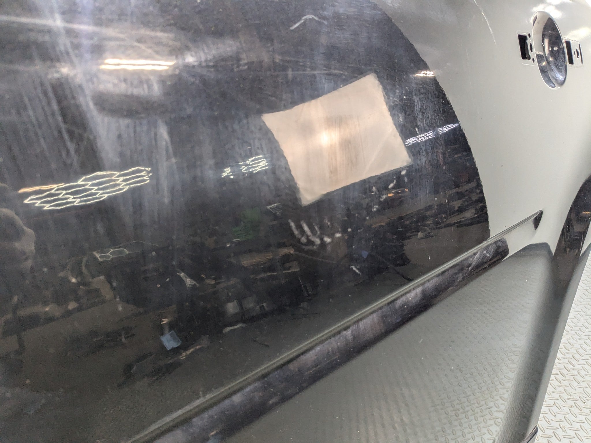 08 - 15 LAND ROVER LR2 OEM DOOR SHELL PANEL SANTORINI BLACK METALLIC REAR LEFT