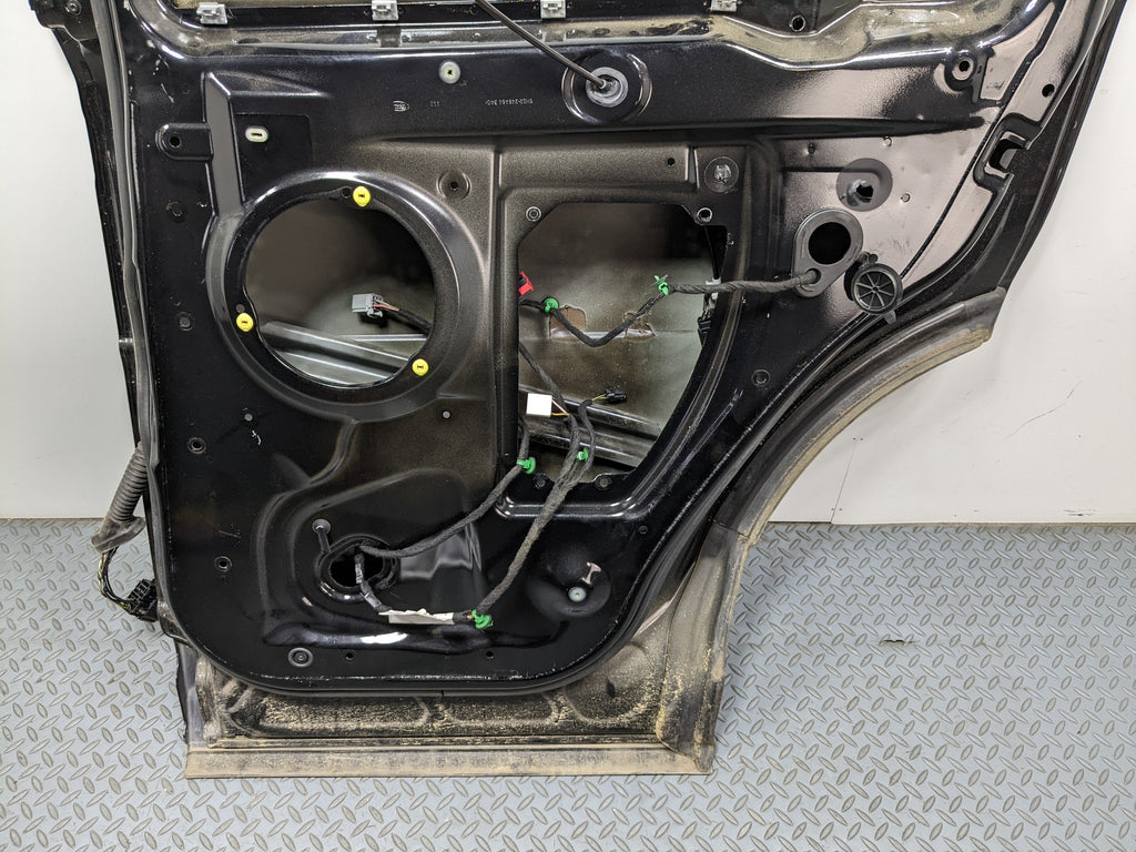 08 - 15 LAND ROVER LR2 OEM DOOR SHELL PANEL SANTORINI BLACK METALLIC REAR RIGHT