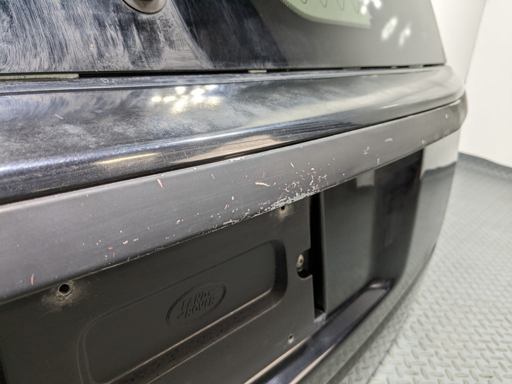 2008 - 2015 LAND ROVER LR2 OEM REAR LIFTGATE SHELL PANEL WITH GLASS AND SPOILER