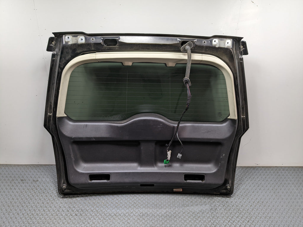 2008 - 2015 LAND ROVER LR2 OEM REAR LIFTGATE SHELL PANEL WITH GLASS AND SPOILER