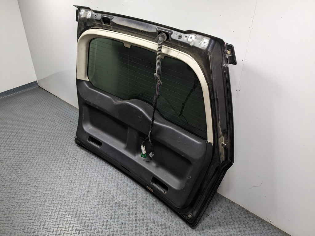 2008 - 2015 LAND ROVER LR2 OEM REAR LIFTGATE SHELL PANEL WITH GLASS AND SPOILER