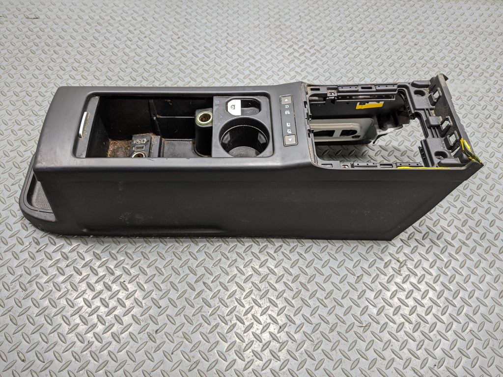 2008 - 2015 LAND ROVER LR2 OEM ARMREST CENTER CONSOLE STORAGE WITH CUP HOLDER