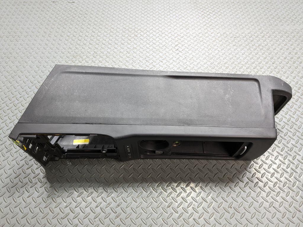 2008 - 2015 LAND ROVER LR2 OEM ARMREST CENTER CONSOLE STORAGE WITH CUP HOLDER