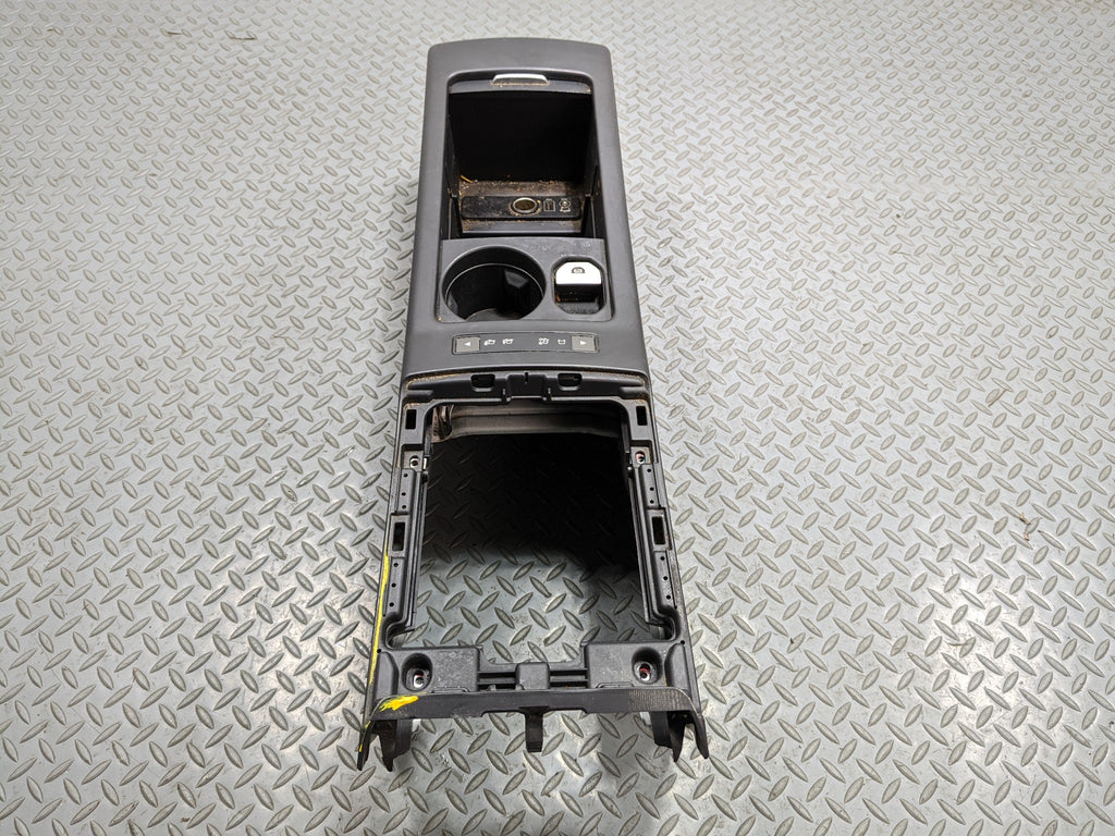 2008 - 2015 LAND ROVER LR2 OEM ARMREST CENTER CONSOLE STORAGE WITH CUP HOLDER