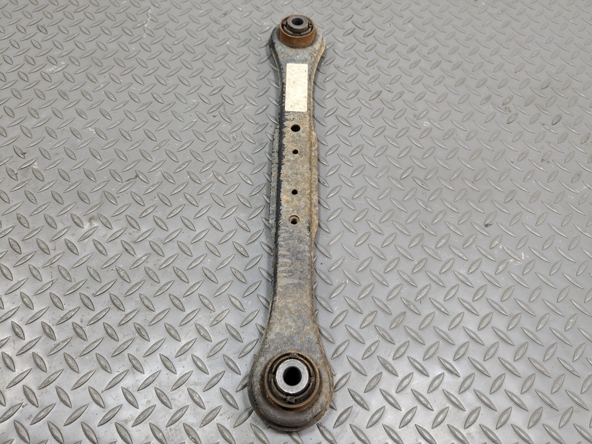 08 - 15 LAND ROVER LR2 OEM LOWER FORWARD CONTROL ARM REAR RIGHT PASSENGER SIDE