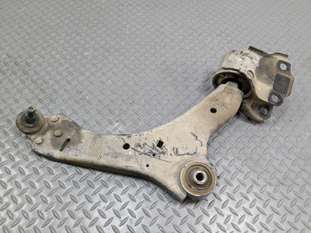 2008 - 2015 LAND ROVER LR2 OEM LOWER SUSPENSION CONTROL ARM FRONT RIGHT SIDE