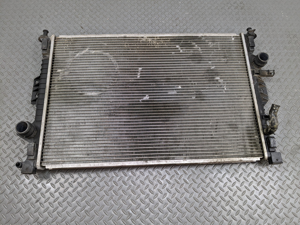 2008 - 2015 LAND ROVER LR2 OEM ENGINE MOTOR COOLING RADIATOR ASSEMBLY