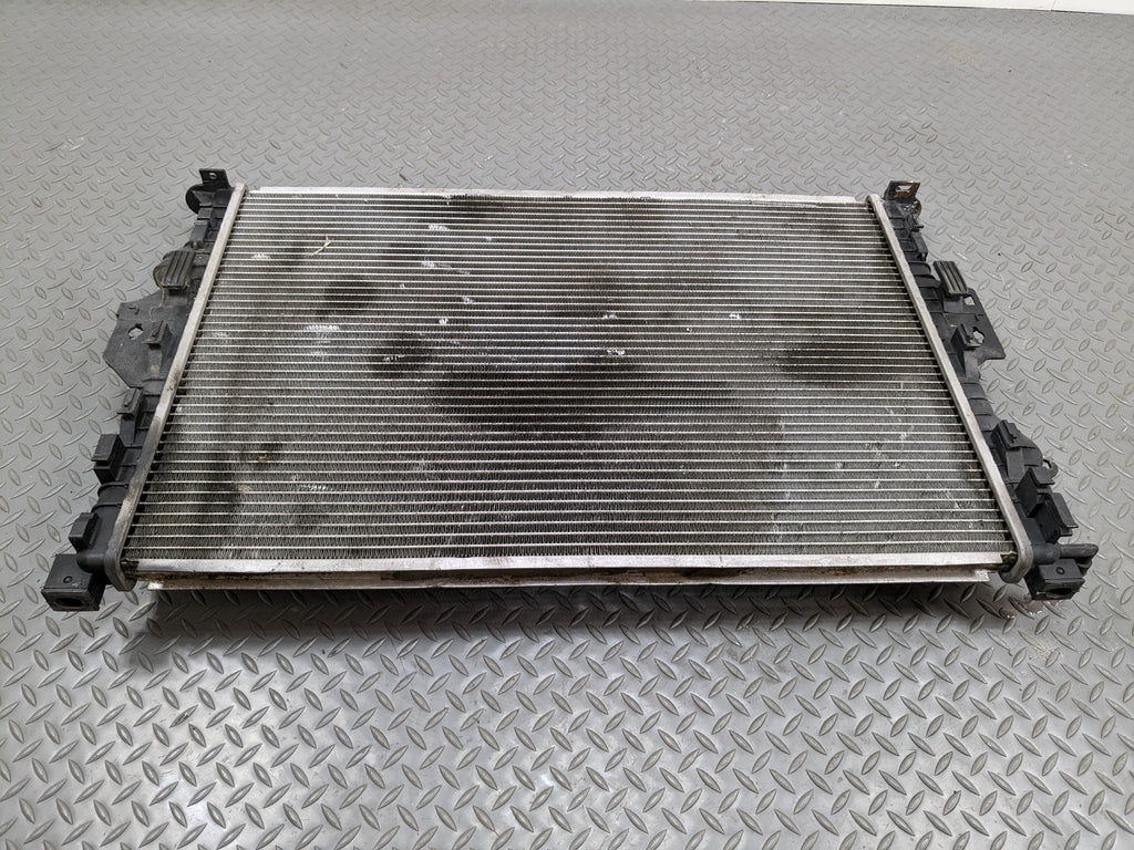 2008 - 2015 LAND ROVER LR2 OEM ENGINE MOTOR COOLING RADIATOR ASSEMBLY