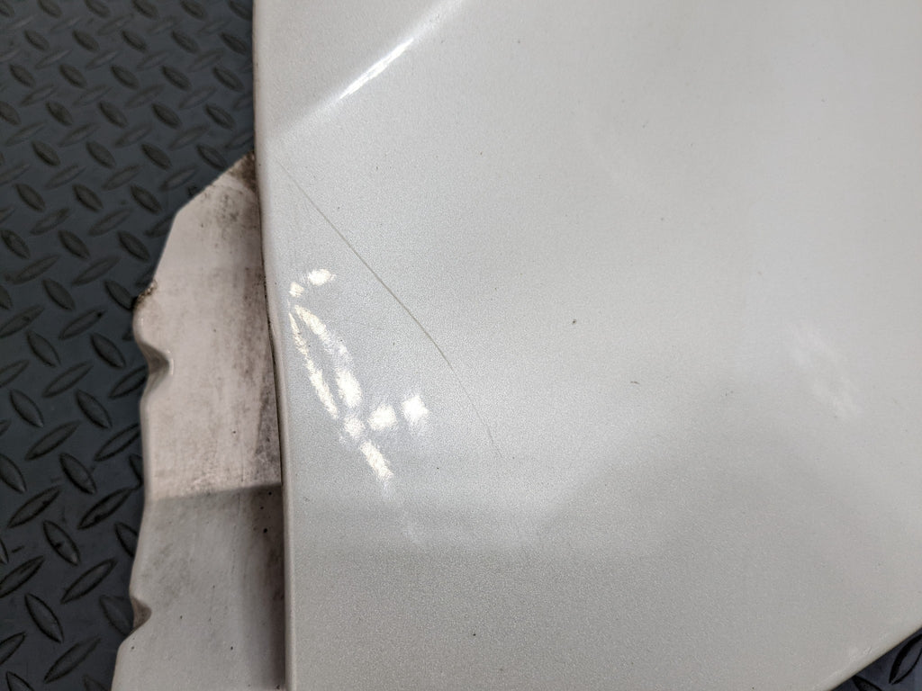 2004 - 2009 CADILLAC SRX OEM FENDER COVER PANEL FRONT RIGHT PASSENGER SIDE