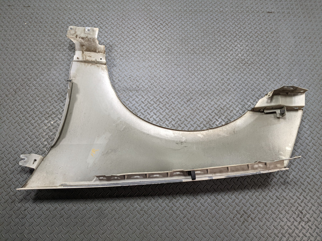 2004 - 2009 CADILLAC SRX OEM FENDER COVER PANEL FRONT RIGHT PASSENGER SIDE
