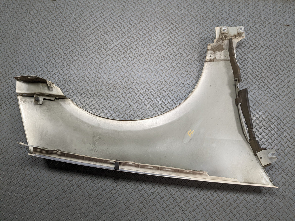 2004 - 2009 CADILLAC SRX OEM FENDER COVER PANEL FRONT LEFT DRIVER SIDE