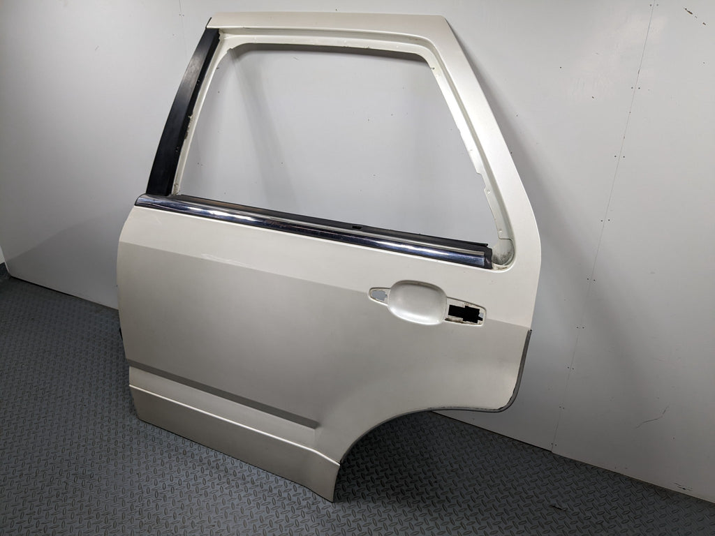 04 - 09 CADILLAC SRX OEM DOOR SHELL PANEL WHITE DIAMOND PEARL REAR LEFT DRIVER