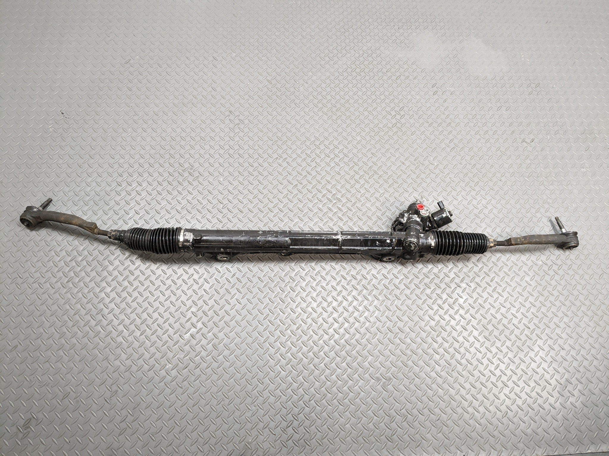2004 - 2009 CADILLAC SRX OEM POWER STEERING GEAR RACK AND PINION ASSEMBLY