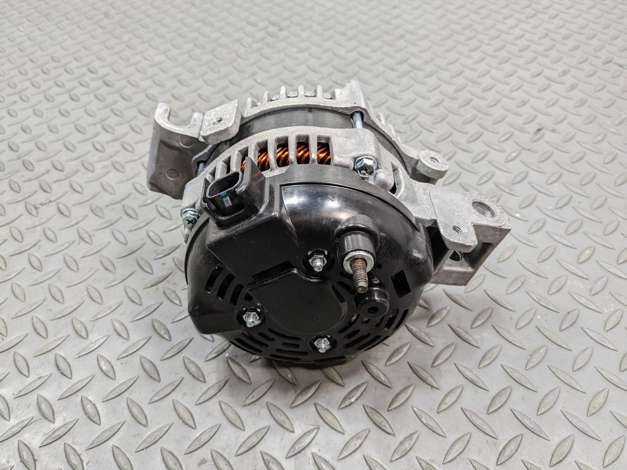 2004 - 2009 CADILLAC SRX OEM POWER GENERATOR ENGINE MOTOR ALTERNATOR 3.6L