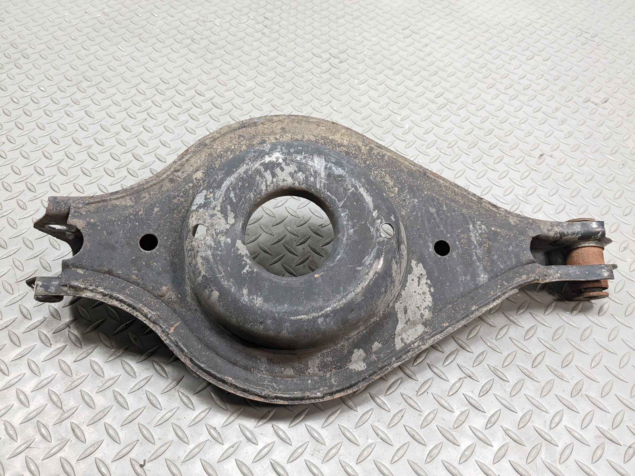 2004 - 2009 CADILLAC SRX OEM LOWER CONTROL ARM REAR LEFT DRIVER SIDE