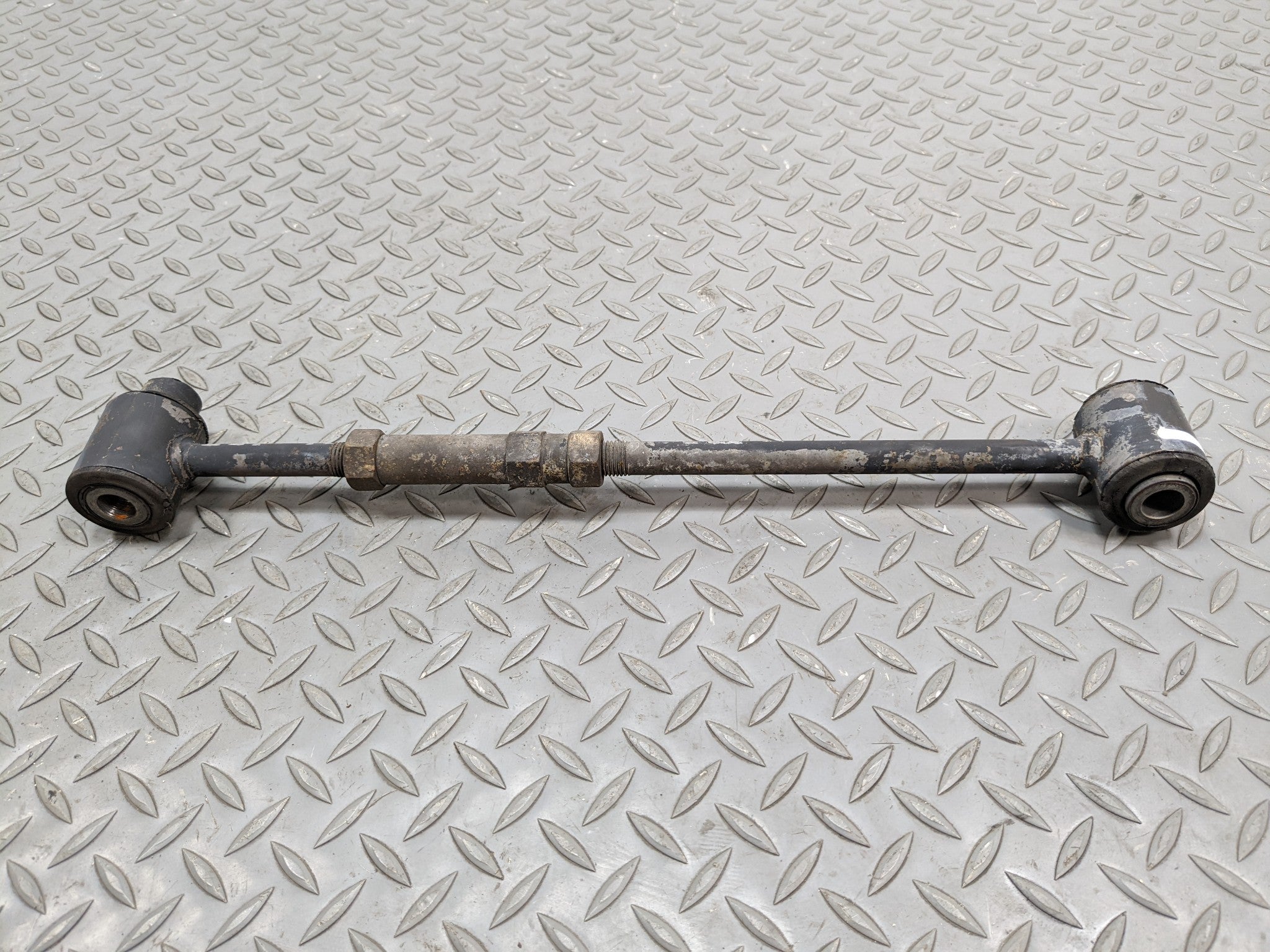 04 - 09 CADILLAC SRX OEM LATERAL LINK FORWARD LOWER CONTROL ARM REAR LEFT SIDE