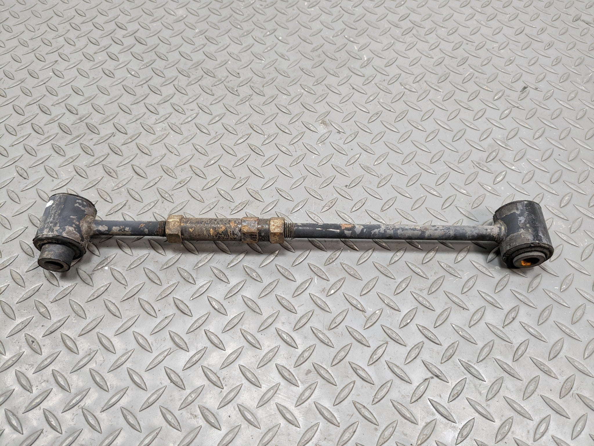 04 - 09 CADILLAC SRX OEM LATERAL LINK FORWARD LOWER CONTROL ARM REAR RIGHT SIDE