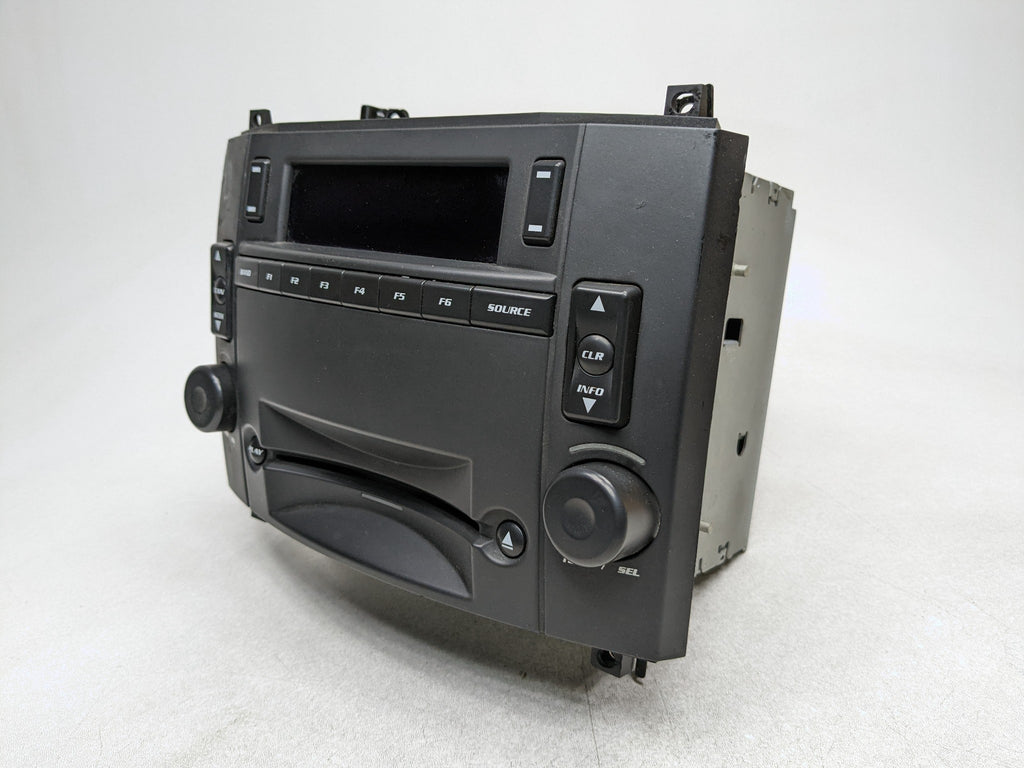 2004 - 2009 CADILLAC SRX OEM RADIO AUDIO AND VISUAL EQUIPMENT AM FM CD CASSETTE