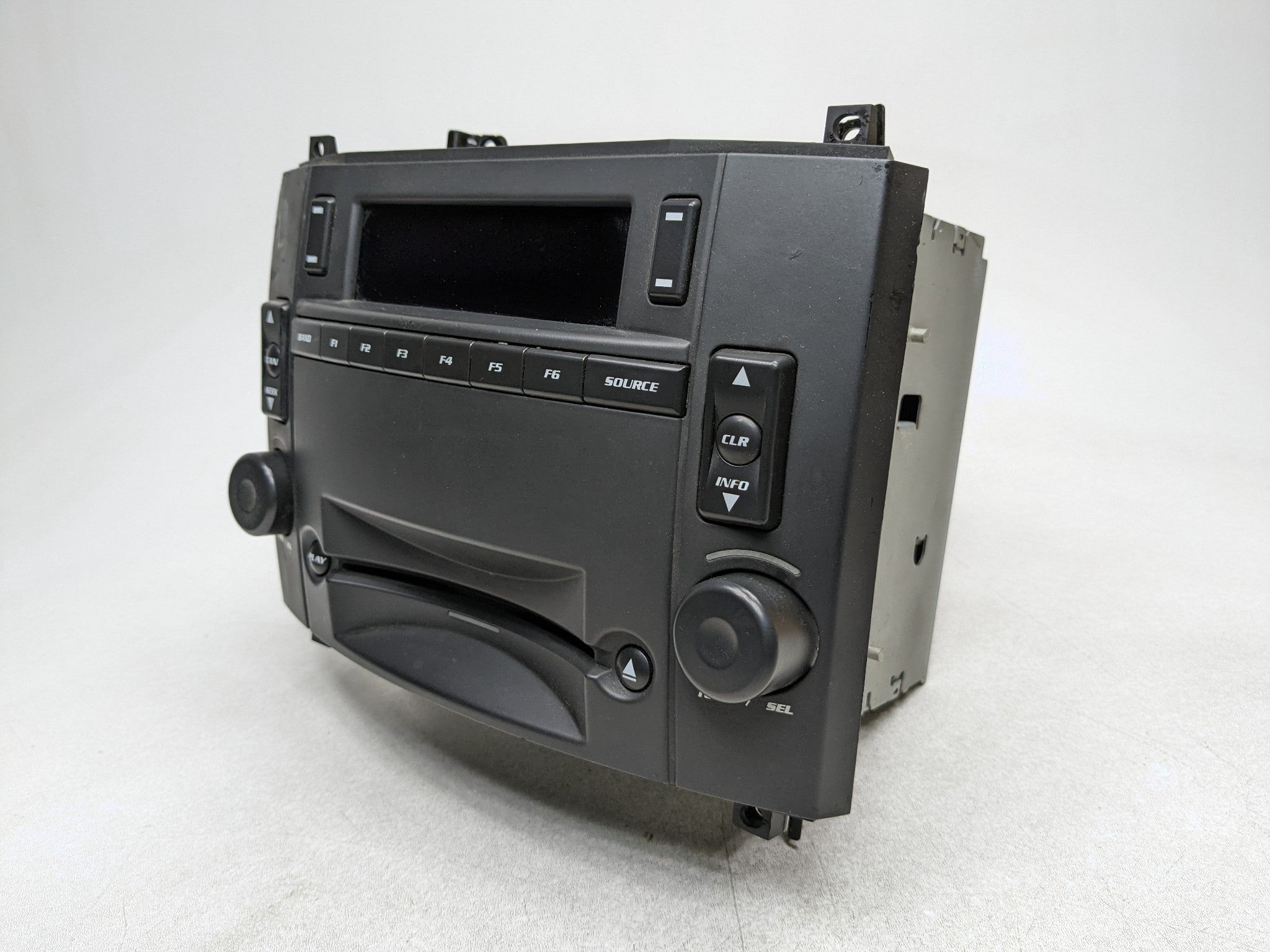 2004 - 2009 CADILLAC SRX OEM RADIO AUDIO AND VISUAL EQUIPMENT AM FM CD CASSETTE