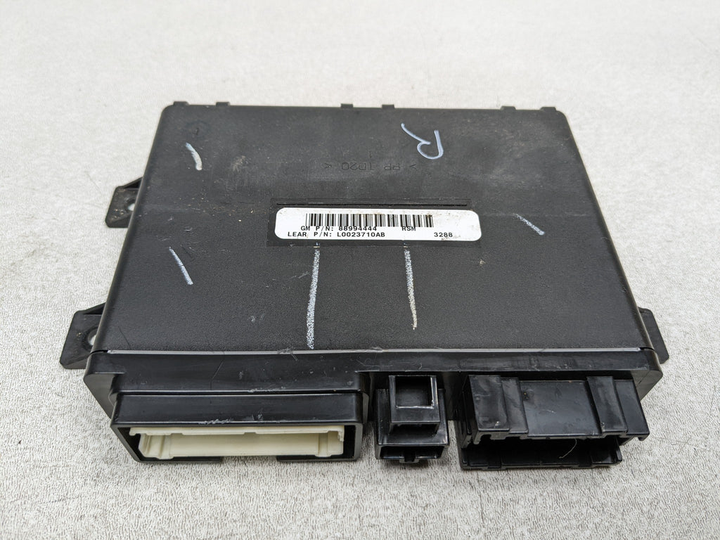2004 - 2009 CADILLAC SRX OEM DRIVER SEAT MEMORY CONTROL MODULE UNIT