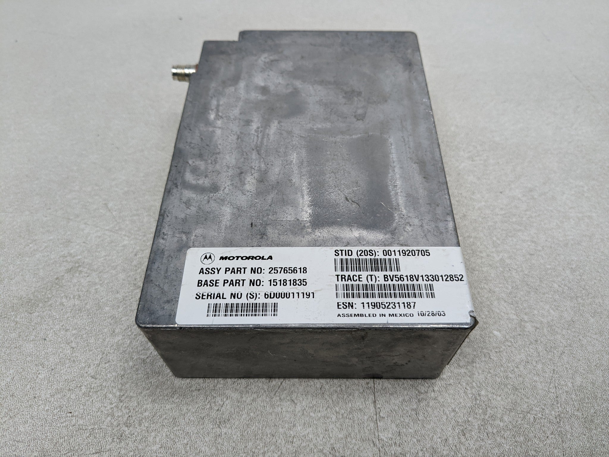 2004 - 2009 CADILLAC SRX OEM ONSTAR COMMUNICATION CONTROL MODULE UNIT