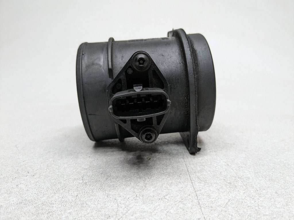 2004 - 2009 CADILLAC SRX OEM MASS AIR FLOW METER SENSOR ASSEMBLY WITHOUT PIPE