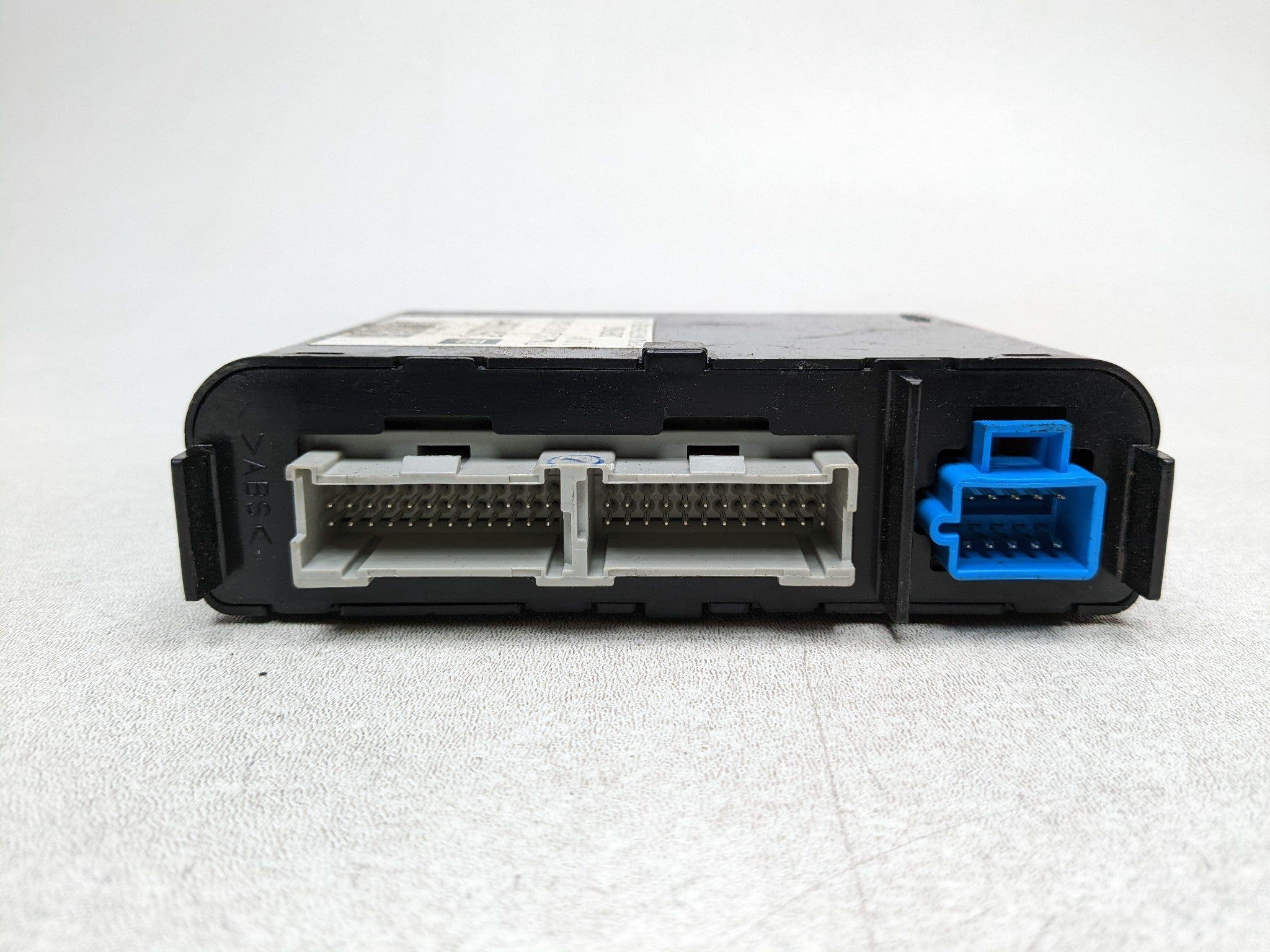 2004 - 2009 CADILLAC SRX OEM BCM FACTORY BODY COMPUTER CONTROL MODULE UNIT