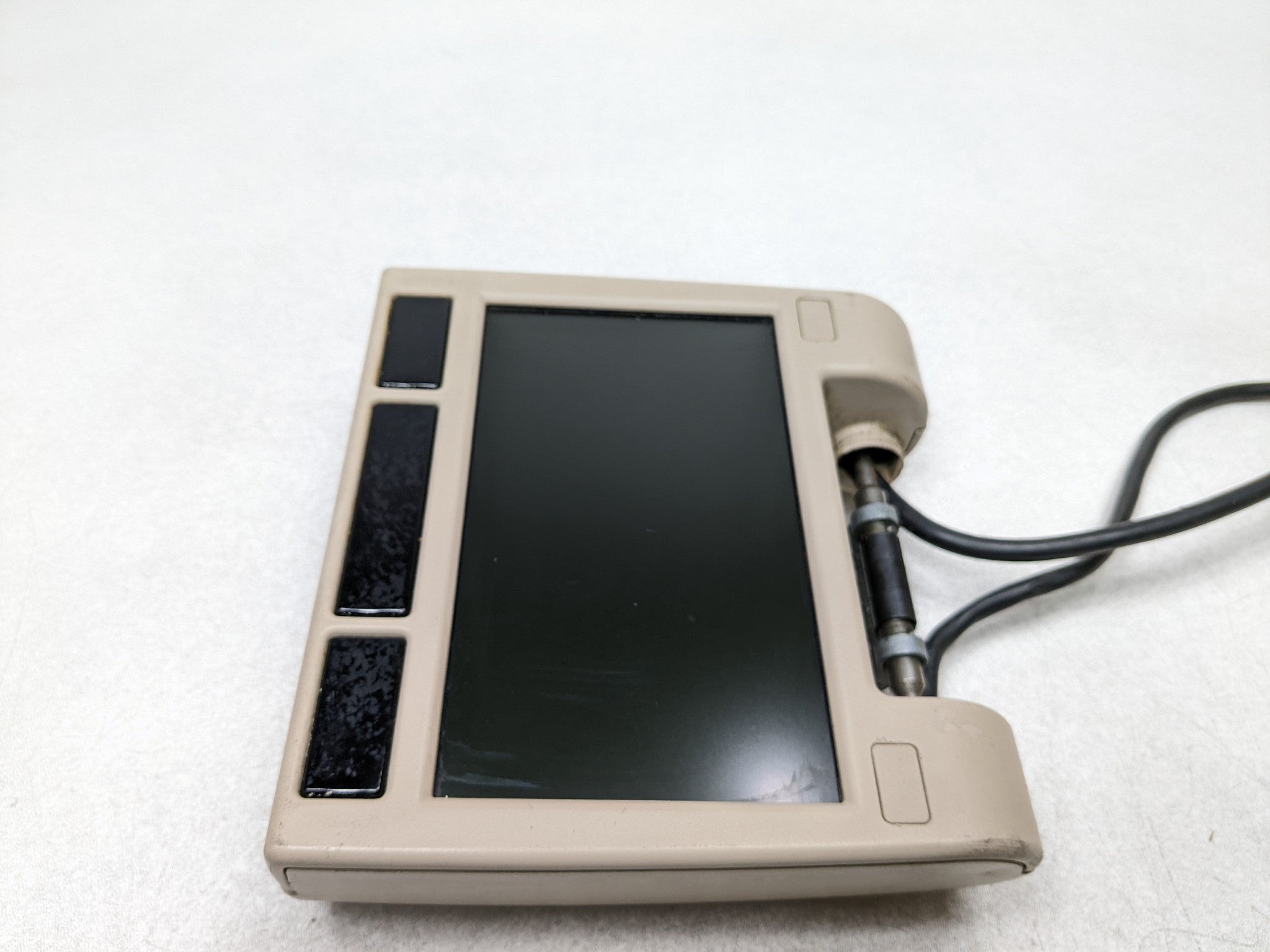 2004 - 2009 CADILLAC SRX OEM INFO DVD PLAYER DISPLAY SCREEN REAR 2ND ROW MONITO