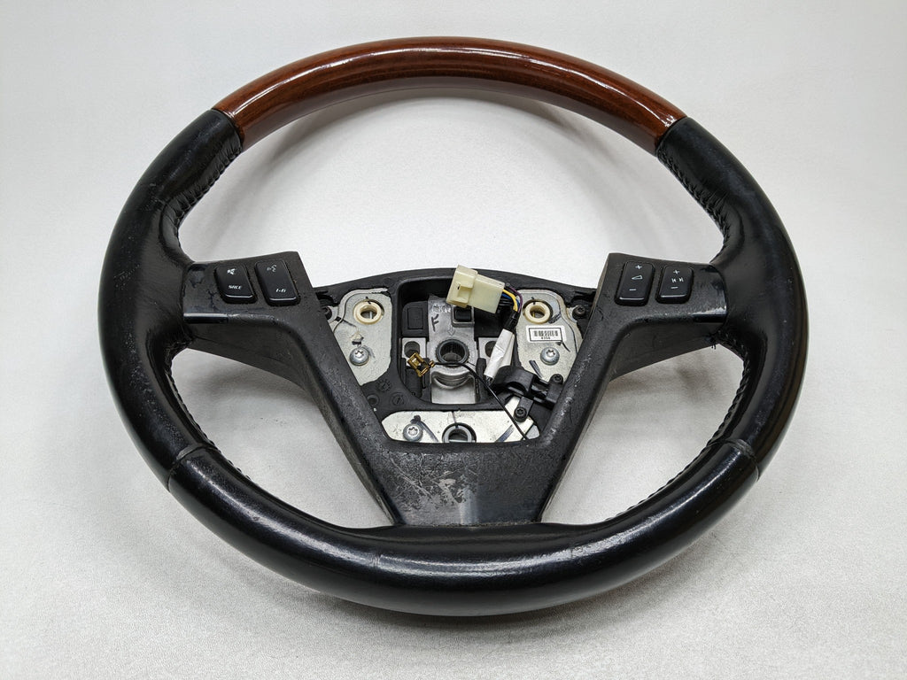2004 - 2009 CADILLAC SRX OEM STEERING WHEEL WITH MULTIFUNCTIONAL CONTROL SWITCH