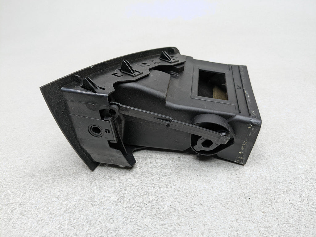 2004 - 2009 CADILLAC SRX OEM AC AIR CONDITIONING HEATER VENTS FRONT RIGHT SIDE
