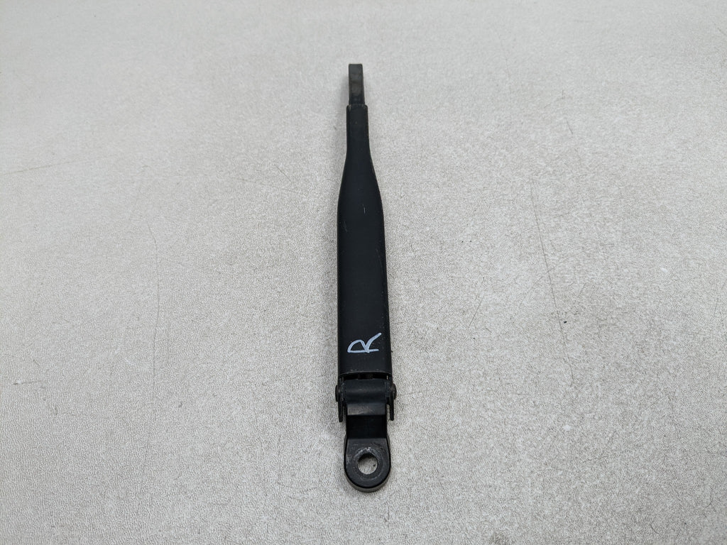 2004 - 2009 CADILLAC SRX OEM WINDSHIELD WIPER ARM REAR BACK WINDOW GLASS
